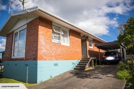 Photo of property in 1/11 Liston Street, Northcote, Auckland, 0627