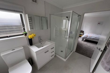 Photo of property in 2/39 Stanley Avenue, Milford, Auckland, 0620