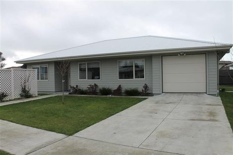 Photo of property in 68 James Foley Avenue, Pirimai, Napier, 4112