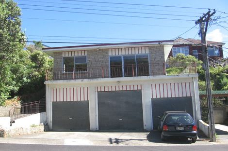 Photo of property in 5a Randwick Road, Northland, Wellington, 6012