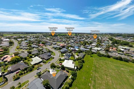 Photo of property in 15 Van Dieman Close, Templeton, Christchurch, 8042