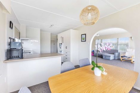 Photo of property in 193 Omata Road, Blagdon, New Plymouth, 4310