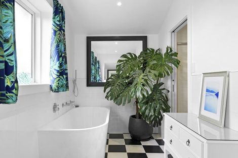 Photo of property in 57 Fendalton Road, Fendalton, Christchurch, 8014