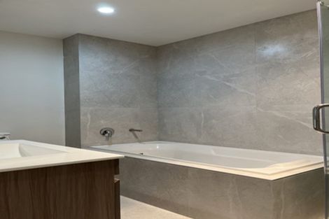 Photo of property in 3d Scotts Road, Manurewa East, Auckland, 2102