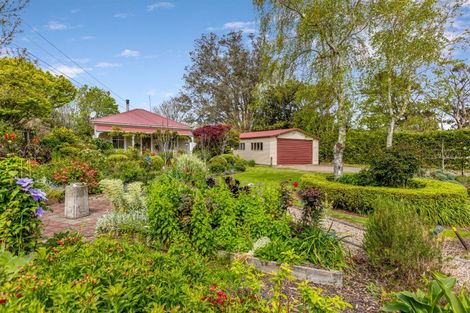 Photo of property in 840 Pukearuhe Road, Waiiti, Urenui, 4377