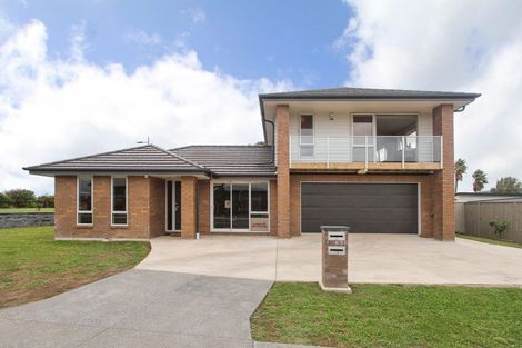 Photo of property in 2 Mutetai Road, Clarks Beach, 2122