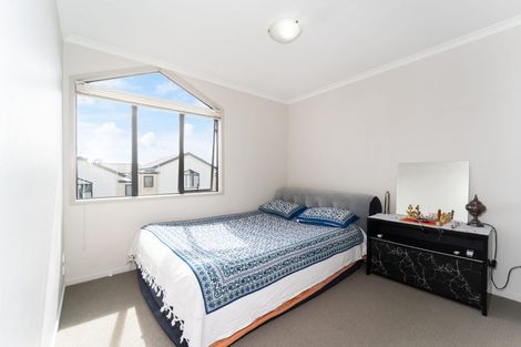 Photo of property in St Claire Village, 35/172 Mcleod Road, Te Atatu South, Auckland, 0610