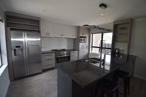 Photo of property in 12 Te Kama Street, Levin, 5510