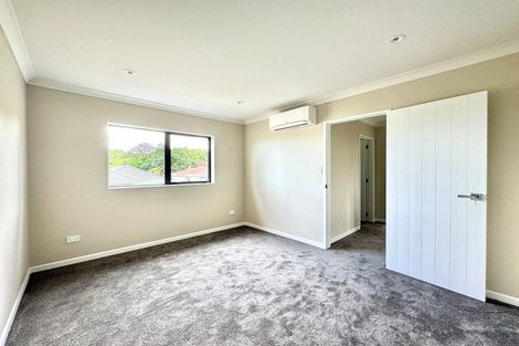 Photo of property in 8b Kelvyn Grove, Hillpark, Auckland, 2102