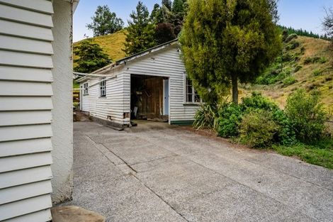 Photo of property in 568 Matau Road North, Matau, Stratford, 4395