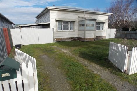 Photo of property in 54 Rata Street, Roslyn, Palmerston North, 4414