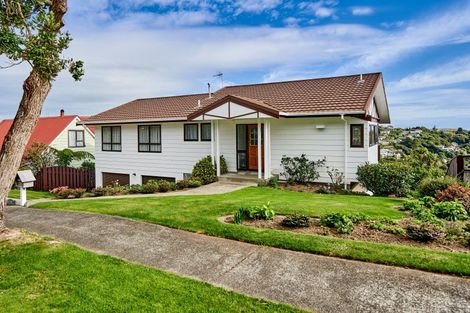 Photo of property in 36 Mercury Way, Whitby, Porirua, 5024