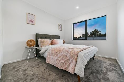 Photo of property in 8/7 Glen Road, Ranui, Auckland, 0612