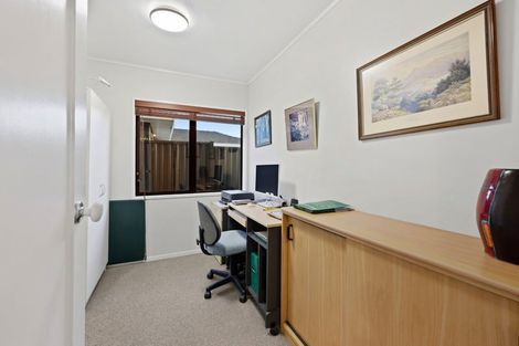 Photo of property in 188 Prince Regent Drive, Farm Cove, Auckland, 2012
