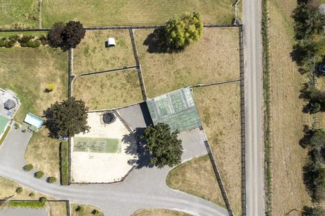 Photo of property in 1 Chamberry Drive, Waipukurau, 4282