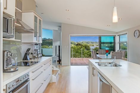 Photo of property in 42b/1 James Cook Drive, Whitby, Porirua, 5024
