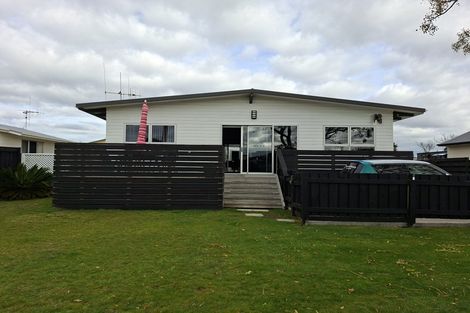 Photo of property in 156a Dickson Road, Papamoa Beach, Papamoa, 3118