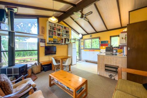 Photo of property in 86 Kon Tiki Road, Whiritoa, Whangamata, 3691