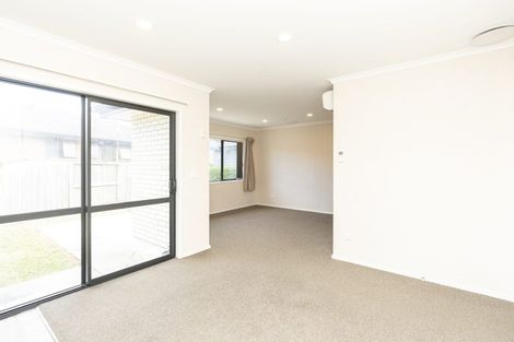 Photo of property in 123u4 Holland Road, Fairfield, Hamilton, 3214
