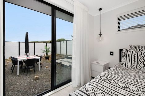 Photo of property in 23 Urumaraki Avenue, Helensville, 0800