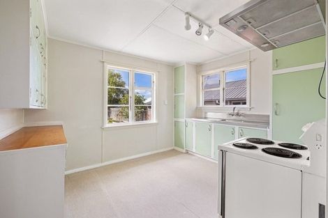 Photo of property in 9 Virgil Place, Northcote, Christchurch, 8052