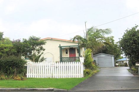 Photo of property in 4 Montgomery Avenue, Onerahi, Whangarei, 0110