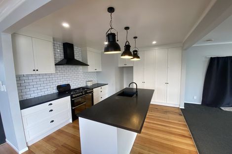 Photo of property in 25 Lawrie Avenue, Pukekohe, 2120