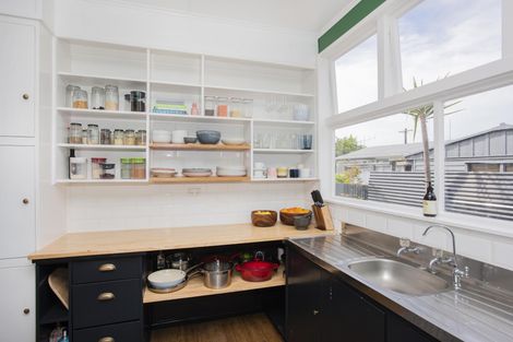 Photo of property in 14 Redmond Street, Elgin, Gisborne, 4010