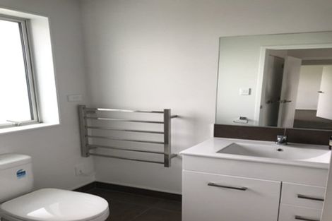 Photo of property in 53u1 May Street, Hamilton East, Hamilton, 3216