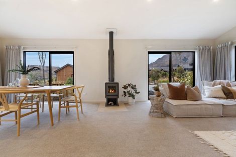 Photo of property in 22 Mckellar Drive, Jacks Point, Queenstown, 9371