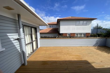 Photo of property in 25 Lawrie Avenue, Pukekohe, 2120