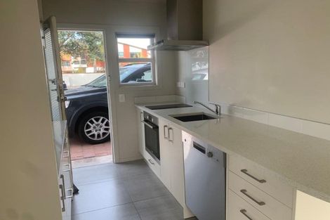 Photo of property in 40 Maunganui Road, Mount Maunganui, 3116