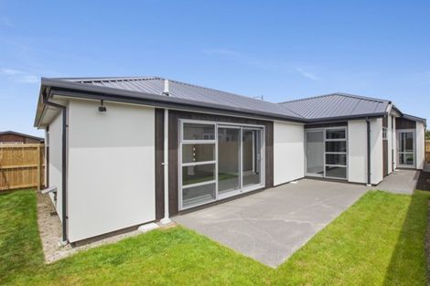 Photo of property in 10 Ciaran Close, Broomfield, Christchurch, 8042