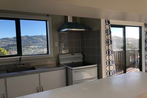 Photo of property in 3 Anzia Way, Johnsonville, Wellington, 6037