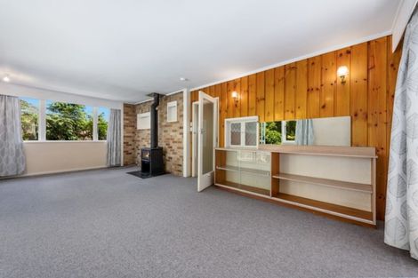 Photo of property in 46 Kamahi Street, Stokes Valley, Lower Hutt, 5019
