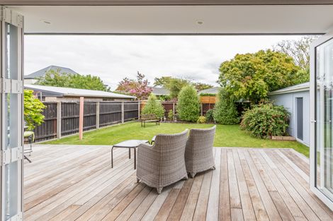 Photo of property in 35 Delph Street, Avonhead, Christchurch, 8042