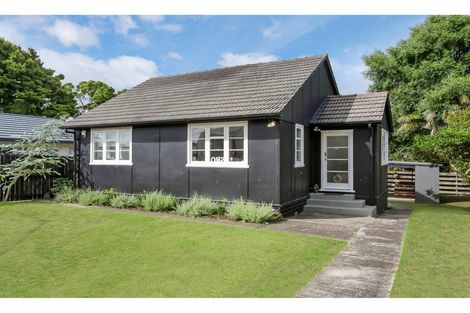 Photo of property in 43 Takanini Road, Takanini, 2112