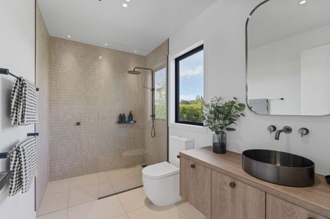 Photo of property in 14 Pukeko Way, Kinloch, Taupo, 3377