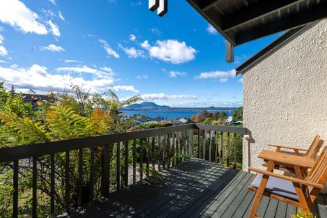 Photo of property in 7 Brunette Drive, Acacia Bay, Taupo, 3330