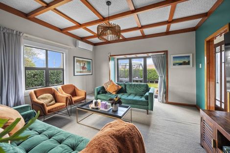 Photo of property in 54 Church Road, Taradale, Napier, 4112