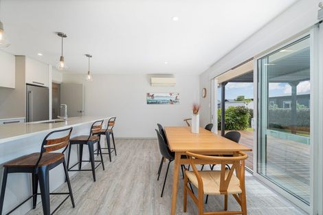 Photo of property in 37 Longreach Drive, Cooks Beach, Whitianga, 3591