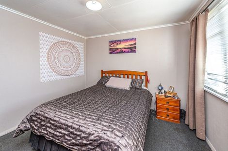 Photo of property in 51 Kowhai Street, Castlecliff, Whanganui, 4501
