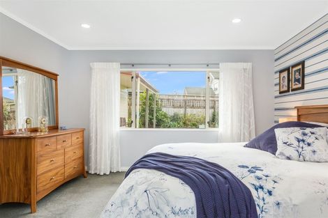 Photo of property in 63 Joseph Banks Drive, Whitby, Porirua, 5024