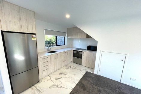 Photo of property in 2/57 Taikata Road, Te Atatu Peninsula, Auckland, 0610