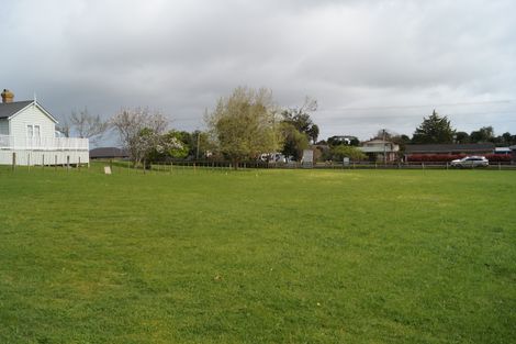 Photo of property in 43 Colombo Road, Waiuku, 2123