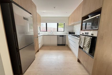 Photo of property in 60a Fitzwater Place, Henderson, Auckland, 0612