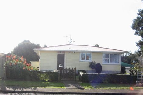Photo of property in 1 Coles Place, Manurewa, Auckland, 2102
