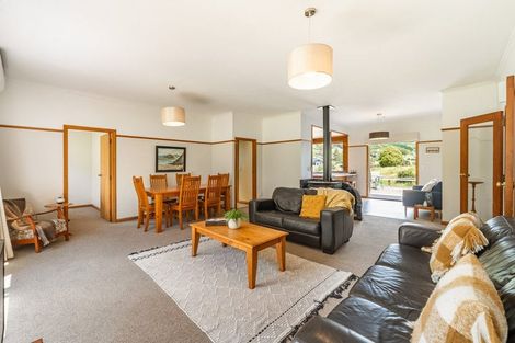 Photo of property in 423 Katherine Mansfield Drive, Blue Mountains, Upper Hutt, 5371