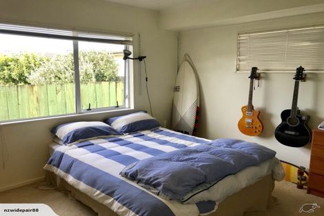 Photo of property in 40b Walton Street, Red Beach, 0932