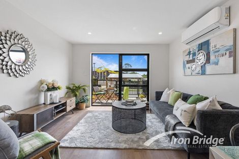 Photo of property in 51 Jabuka Street, Glen Eden, Auckland, 0602